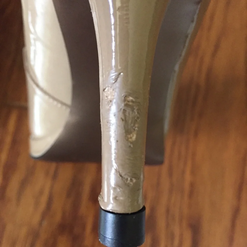 Tahari Wilma High Heels